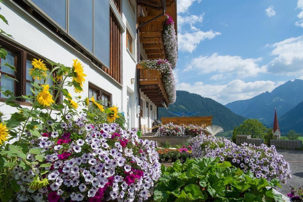 Alpenview Lechtal Apartment Holzgau Exterior foto